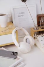 SY‑T4 Wireless Bluetooth Headset – Noise‑Cancelling Foldable Headphones with Mic, Rotatable Design, Music & Gaming Mode - Support TF Card - Image 15