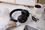 SY‑T4 Wireless Bluetooth Headset – Noise‑Cancelling Foldable Headphones with Mic, Rotatable Design, Music & Gaming Mode - Support TF Card - Image 3